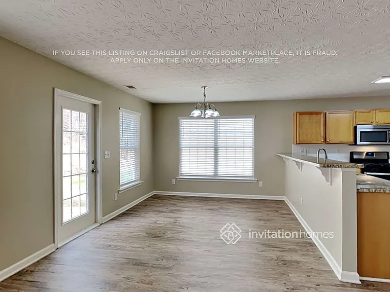 371 Arrowhead Dr — Photo 8