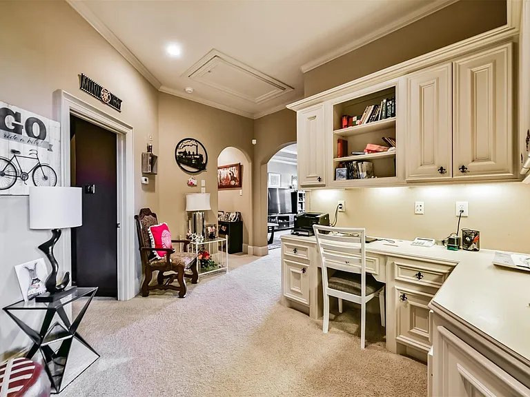7603 Catalina Island Dr — Photo 32