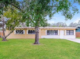 8008 Pine Hill Dr, Tampa, FL 33617