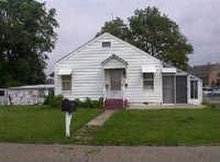 821 Emerson Ave, Dover, OH 44622