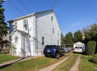 334 5th St, Saddle Brook, NJ 07663
