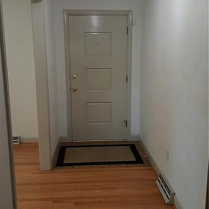 4th image of 629 Ryder Cup Ln