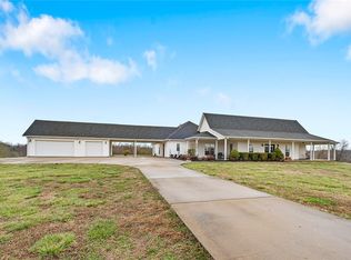 24635 County Road 556, Colcord, OK 74338