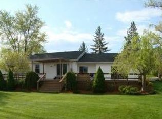 160 Olcott Lk, Jackson, MI 49201