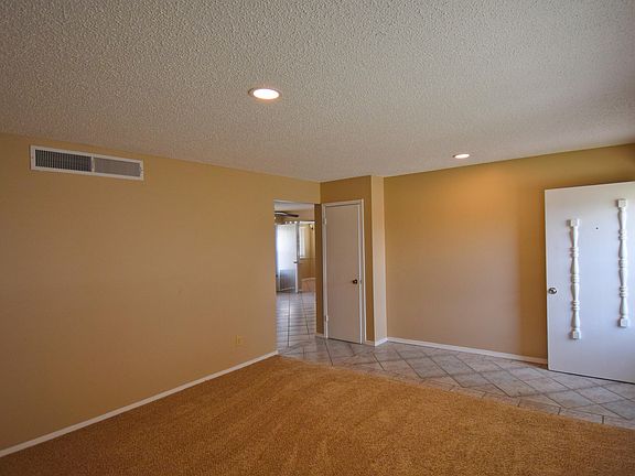 2nd image of 3236 Lampliter Pl