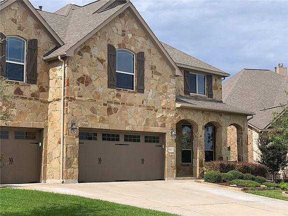 3rd image of 4414 Caldwell Palm Cir