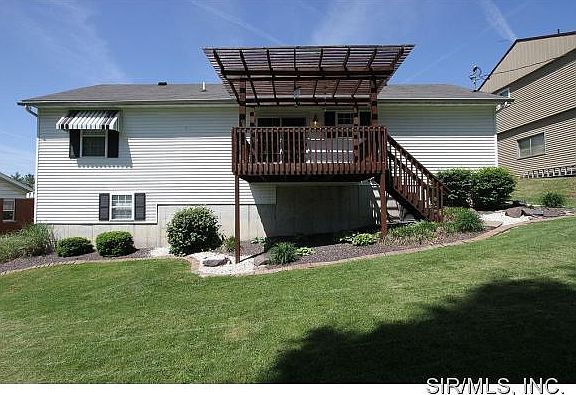 5th image of 4905 W Hill Dr