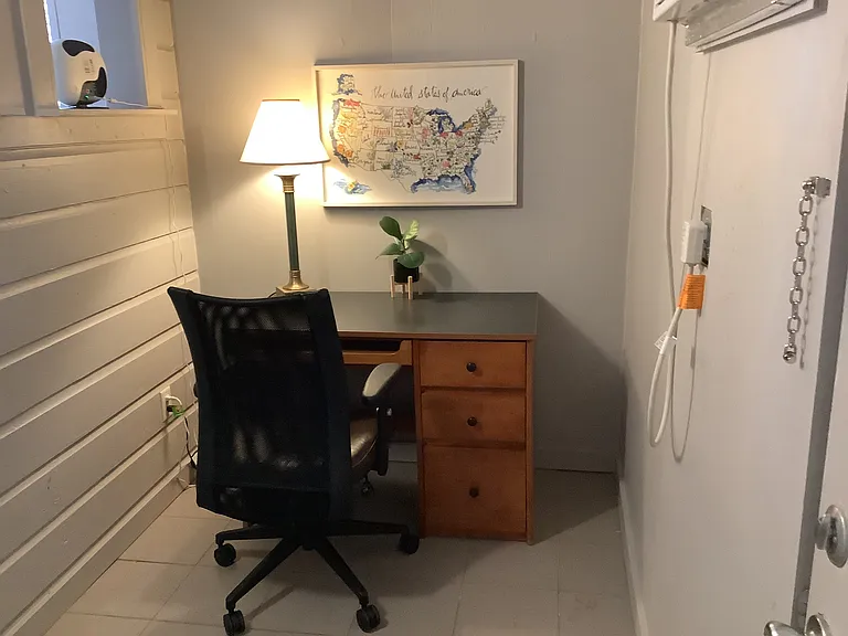 OFFICE NOOK