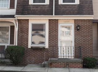 4837 Grafton Rd, Brunswick, OH 44212