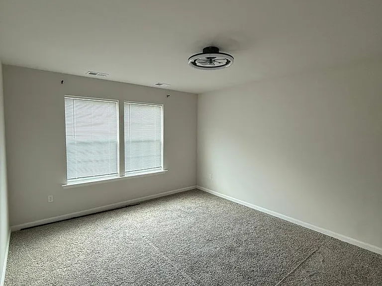 170 Correri St — Photo 14