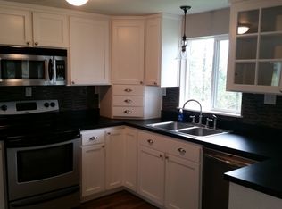 1515 SE Hillvale Ln, Toledo, OR 97391