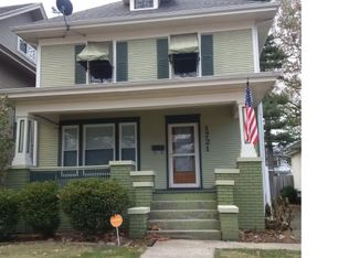 1721 S Pasfield St, Springfield, IL 62704