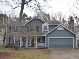 8500 Burnt Umber Dr, Charlotte, NC 28215
