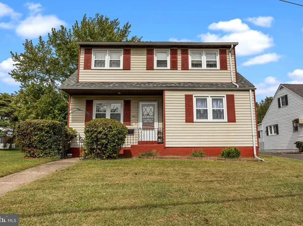 1901 Summit Ave, Croydon, PA 19021