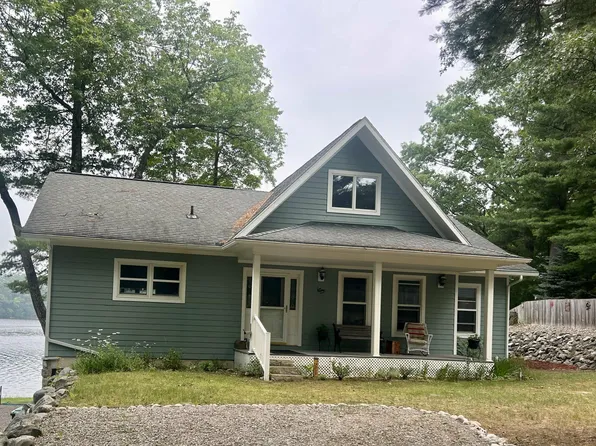 8583 N Homestead Cir, Irons, MI 49644