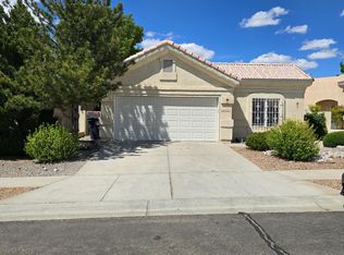 8735 Palomar Ave NE, Albuquerque, NM 87109