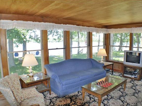 Family Room - View 3