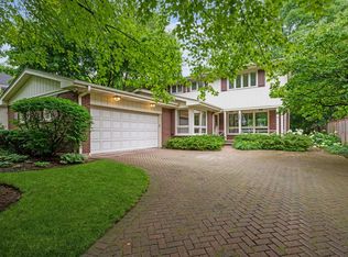 843 Bluff St, Glencoe, IL