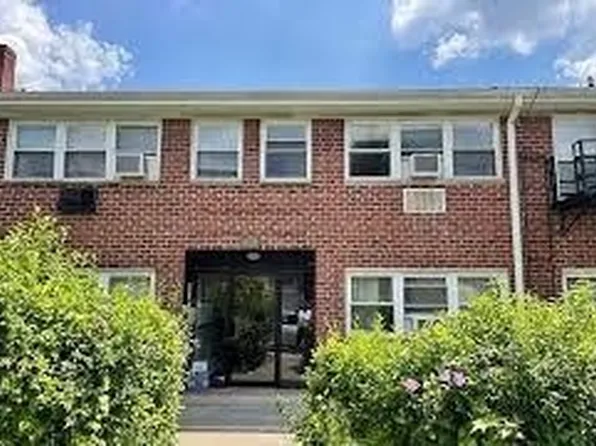 1624 Valley St APT 2B, Fort Lee, NJ 07024