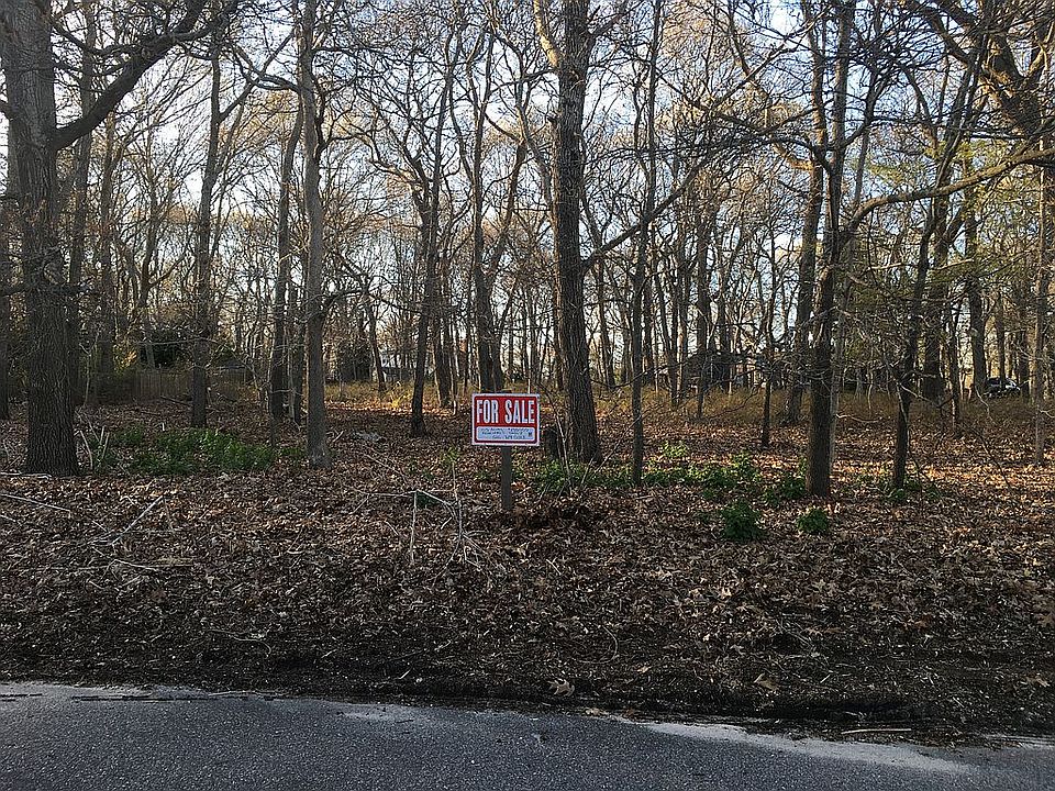 2nd image of 2405 Glenn Rd