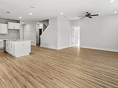 5583 Clarity St — Photo 9