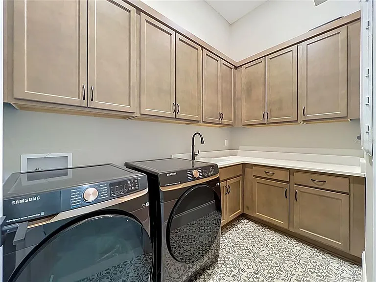 17300 Pesce Loop — Photo 52