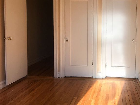 3rd image of 89 Seaman Ave APT 6D