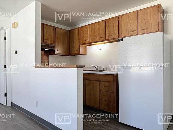 5th image of 1546 Cass St #A