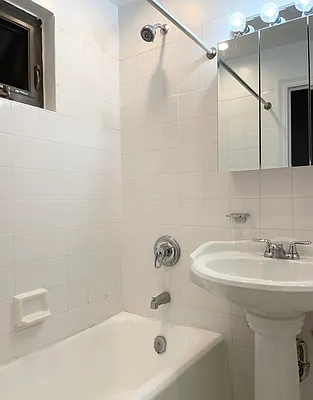 Rented by Lindemar LLC | media 11