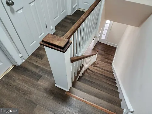 4621 Woodland Ave — Photo 12