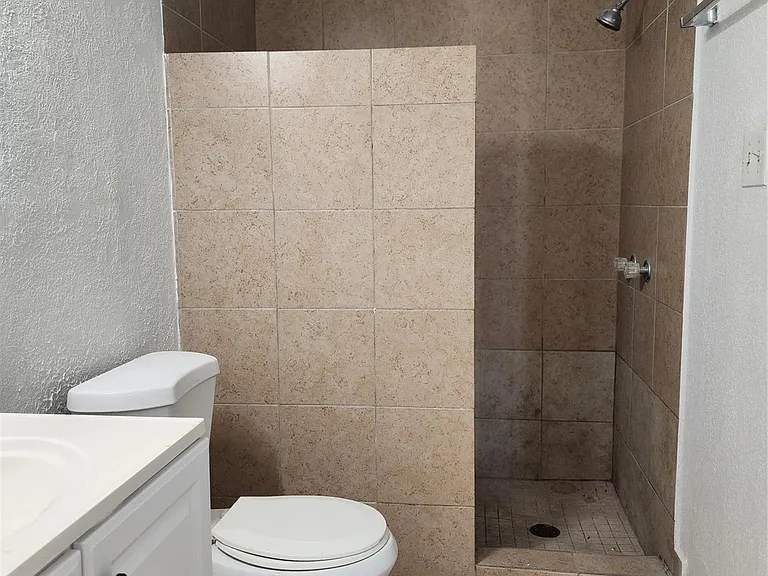 14033 Garber Ln #2 — Photo 14