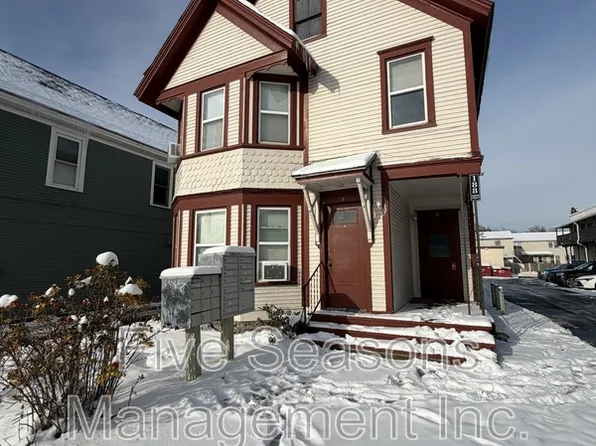 188 North St APT 2, Burlington, VT 05401