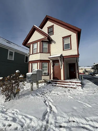188 North St Photo 1