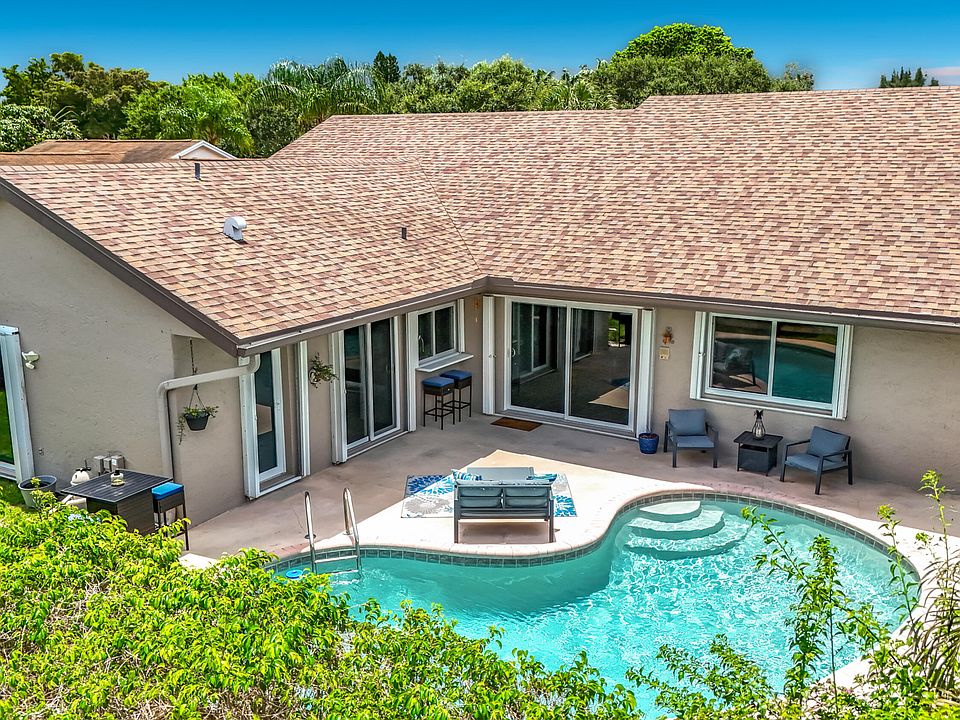 1st image of 16751 Redwood Way