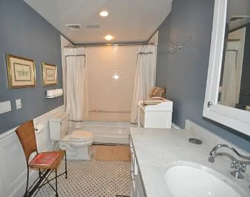 Rented by Corcoran | media 43