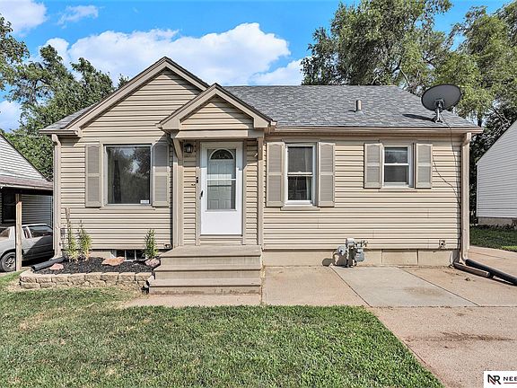 5th image of 3134 N Cotner Blvd