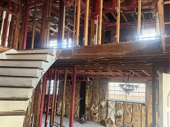 2nd image of 7151 Thornley Dr