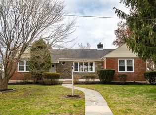 1257 Center Rd, Havertown, PA 19083