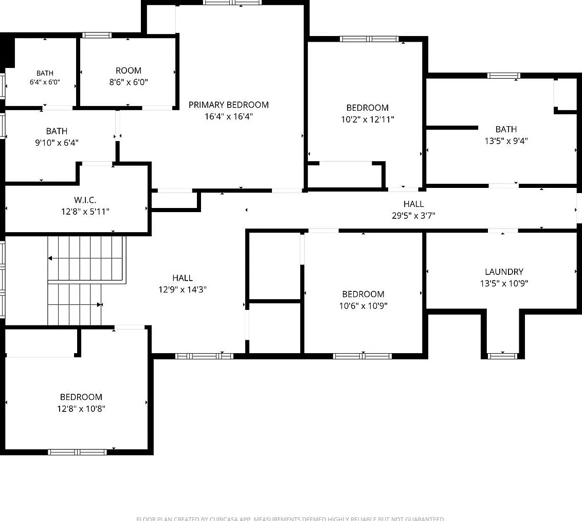 Beautiful 4-Bedroom Single-Family Home with In-Ground Pool & 2-Car Garage Douglas, MA — Photo 3
