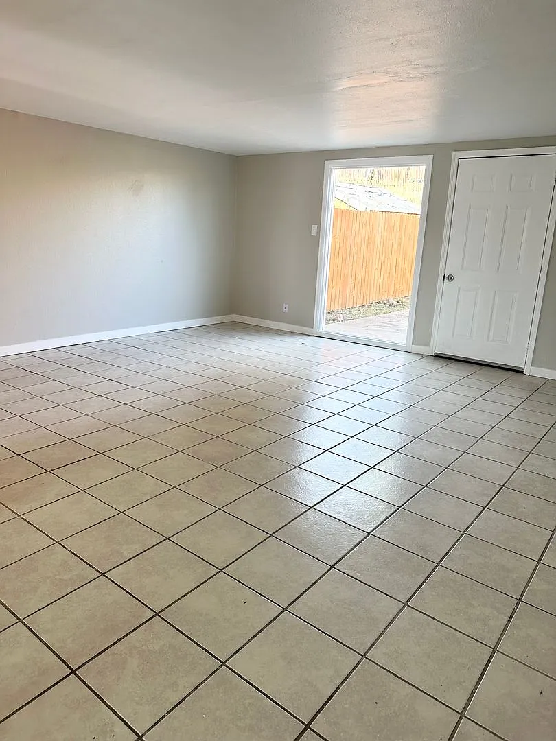 4212-4226 Loomis Avenue Colorado Springs, CO 80906 — Photo 3