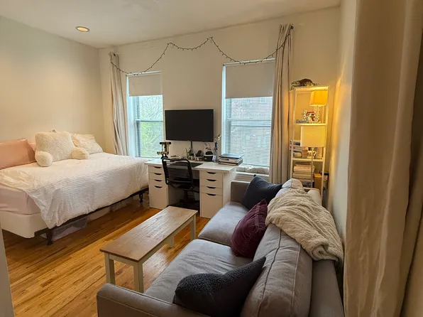 21 Follen St APT 2R, Boston, MA 02116