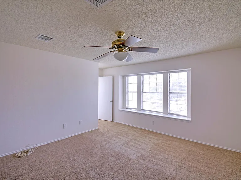 8800 Peppergrass Cv — Photo 27