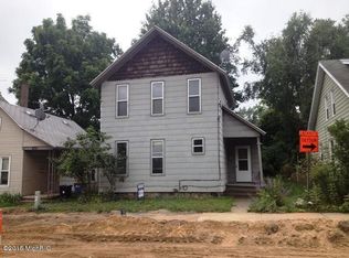 448 Leonard St NE, Grand Rapids, MI 49503