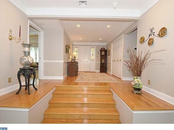 2nd image of 235 Painter Rd