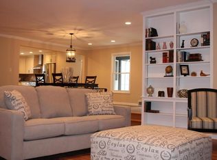 31 S Merkle Rd, Bexley, OH 43209