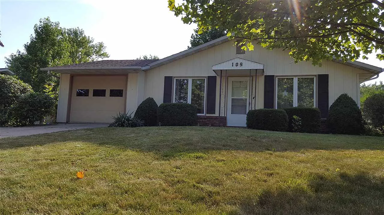 109 Jim Dandy Ct photo 1