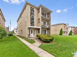 11220 Moraine Dr APT 2, Palos Hills, IL 60465