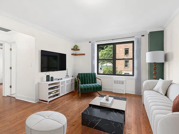 4523 Broadway APT 4D, New York, NY 10040