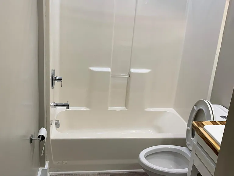 2757 Louise Dr — Photo 10