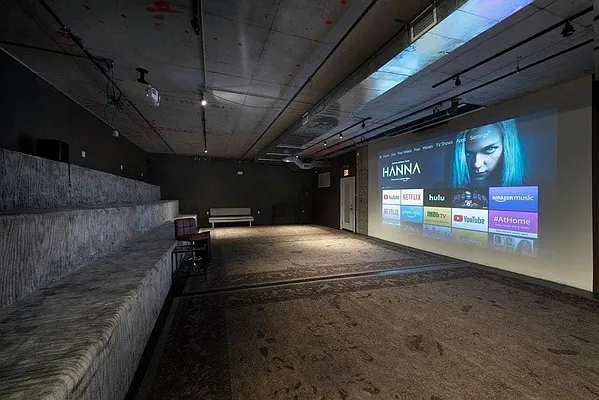 Rented by Bold New York | media 33